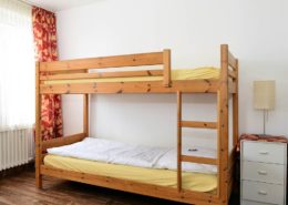 Große Ferienwohnung Schlafzimmer 2