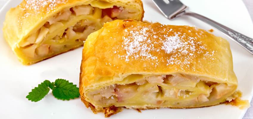 Apple strudel