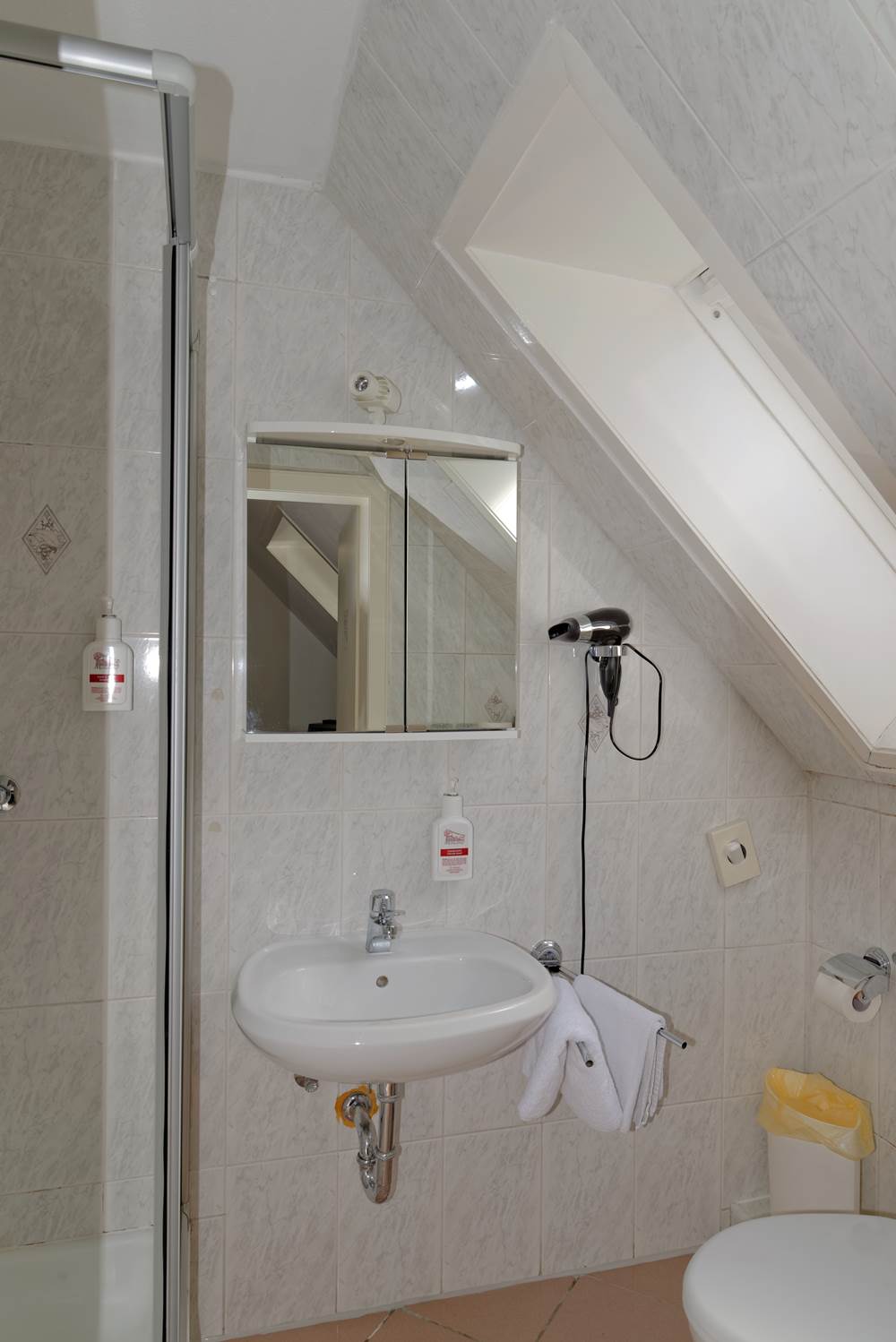 Bathroom Standard Double Room